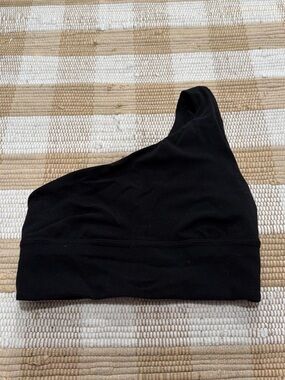 Lululemon Size 4 Align Asymmetrical Sports Bra